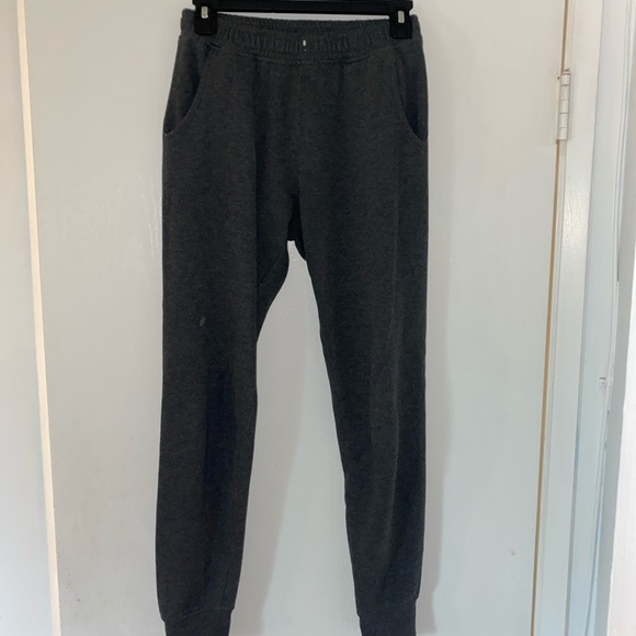 Plain pepper gray sweats - Picture 2 of 3